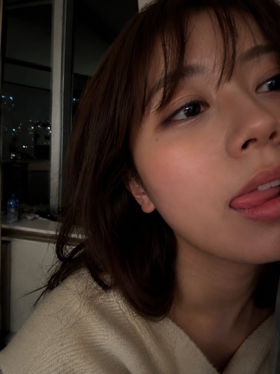 Authentic Smartphone Night Selfie